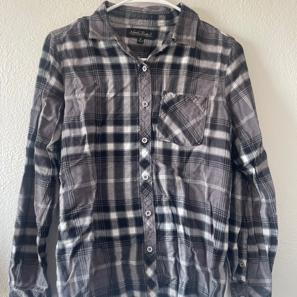 Mens Medium Dress Shirt